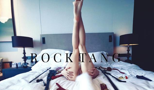 無水印推特母狗調教『RockTangg』白虎抖M 夜行肛塞尾巴 車廂調教