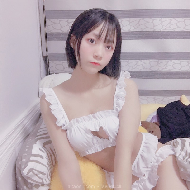 福利姬@小奈奈之蝴蝶結白絲無水印高清圖（65P/99MB） COSPLAY-第3張